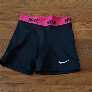 NIKE Shorts